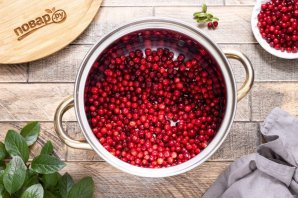 Компот из брусники