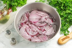 Лук маринованный быстрый