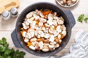 Солянка с шампиньонами на зиму Солянка с шампиньонами на зиму