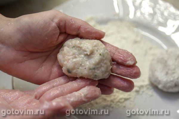 Котлеты из судака с креветками