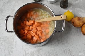 Суп-пюре с грушей Суп-пюре с грушей