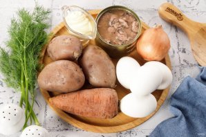 Салат Мимоза с сайрой