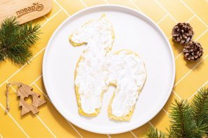 Вегетарианский салат в виде лошади