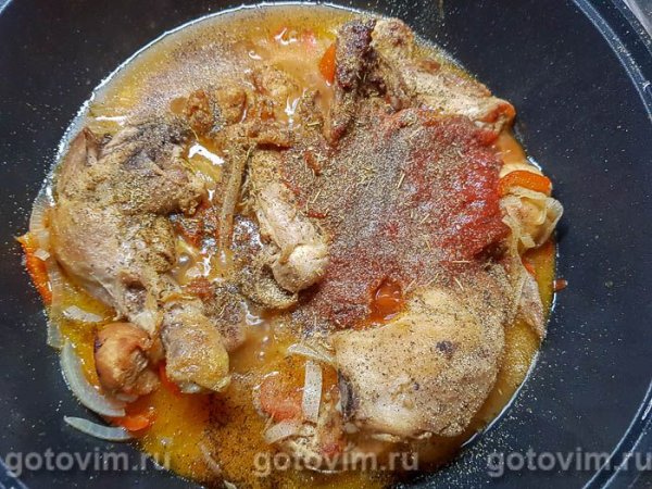 Чахохбили из курицы (или цыпленка) в казане Чахохбили из курицы (или цыпленка) в казане