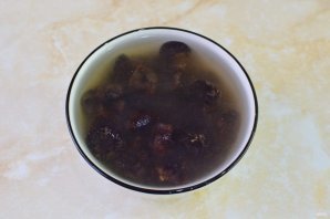 Салат из курицы и чернослива Салат из курицы и чернослива