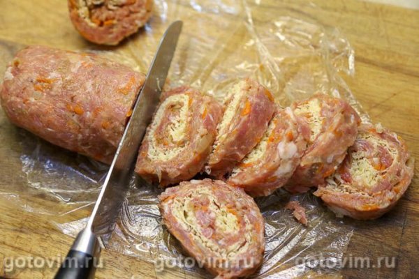 Котлеты-рулетики из фарша с сыром в темпуре Котлеты-рулетики из фарша с сыром в темпуре