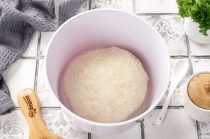 Печеные пирожки на кефире Печеные пирожки на кефире