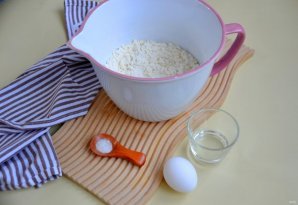 Пирог с сыром и луком-порей