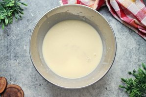 Рулетики с корицей и глазурью Рулетики с корицей и глазурью