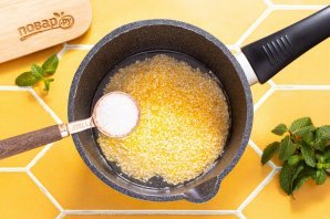 Кукурузная каша на молоке