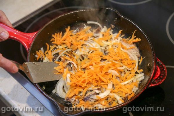 Поджарка из иваси с овощами