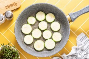 Кабачки жареные