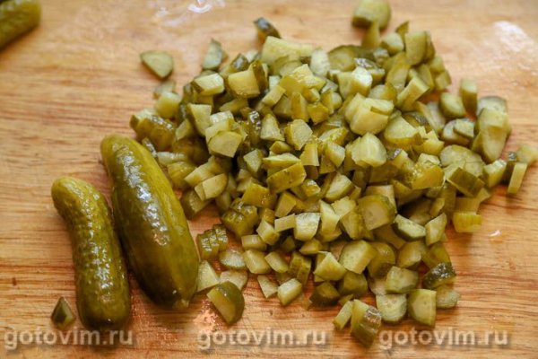 Оливье с перепелками и перепелиными яйцами Оливье с перепелками и перепелиными яйцами