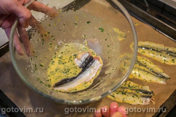 Салака в  кляре в духовке
