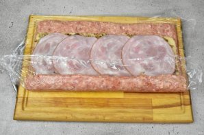 Мясной рулет Мясной рулет