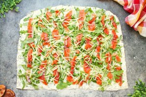 Рулет из лаваша с рыбой