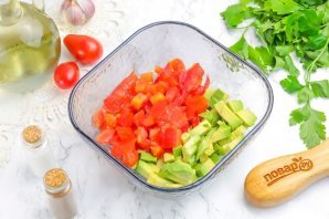 Брускетта с курицей