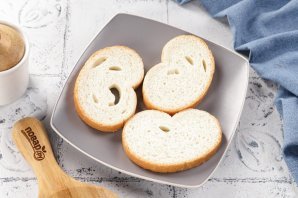 Гренки с молоком и яйцом Гренки с молоком и яйцом