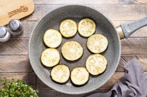 Слоеный баклажан Слоеный баклажан