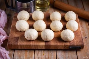 Сдобное дрожжевое тесто для булочек Сдобное дрожжевое тесто для булочек