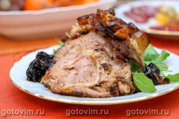 Свинина с черносливом Свинина с черносливом