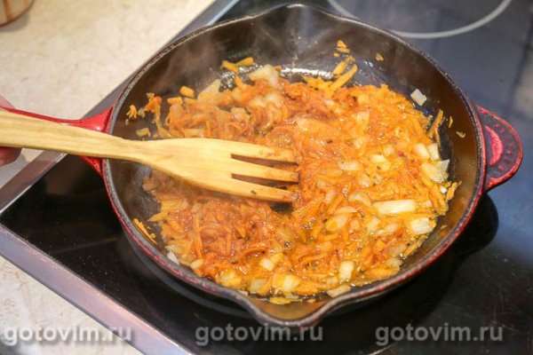 Мясной суп с горохом и чечевицей