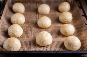 Сдобное дрожжевое тесто для булочек Сдобное дрожжевое тесто для булочек