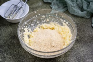 Булочки с миндальным кремом