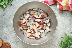 Подосиновики с картошкой Подосиновики с картошкой