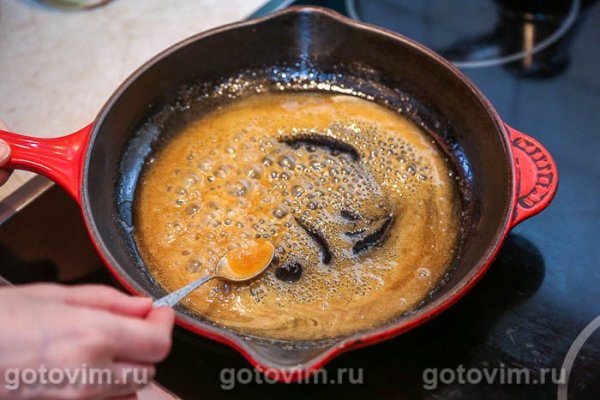 Утка с грушами в карамели Утка с грушами в карамели