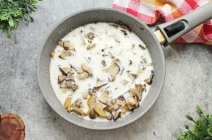 Подлива из белых грибов