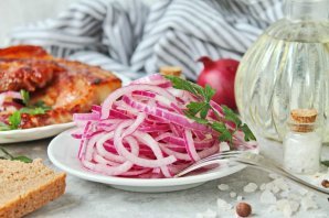 Маринованный лук Маринованный лук