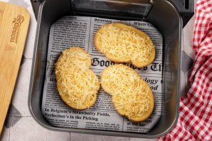 Бутерброды с сыром в аэрогриле