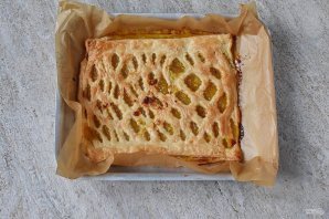 Пирог с лимоном из слоеного теста