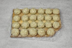 Рыбные "Польпетте" в соусе с овощами