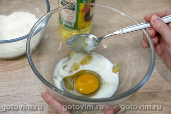 Медовый бисквит в микроволновке