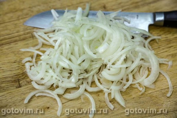 Яичница с луком в мультиварке