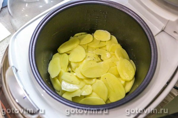 Картофельная запеканка с сыром в мультиварке