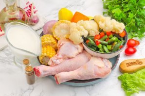 Курица в кефире с овощами