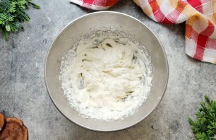 Синабоны из слоеного теста