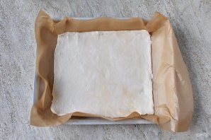 Пирог с лимоном из слоеного теста