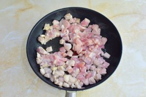 Салат с курицей и опятами