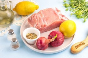 Шашлык из свинины с лимоном