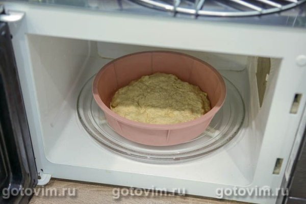 Десерт порционный с бисквитом и заварным кремом (Трайфл)