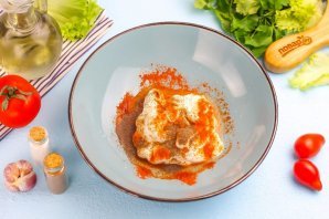 Минтай в духовке с картофелем