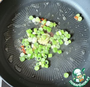 Креветки со стеклянной лапшой по-азиатски