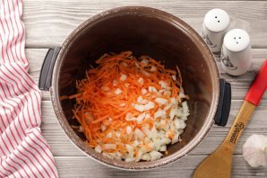 Постные щи в мультиварке