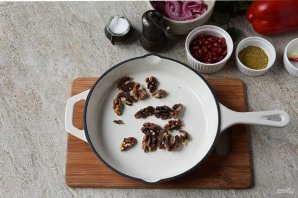 Салат "Тбилиси" с гранатом