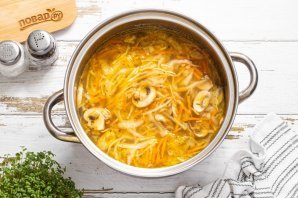 Щи постные с грибами Щи постные с грибами