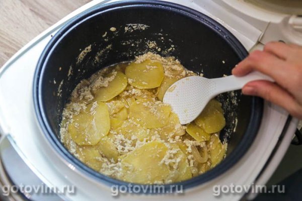 Гратен из картофеля с луком-шалот в мультиварке Гратен из картофеля с луком-шалот в мультиварке